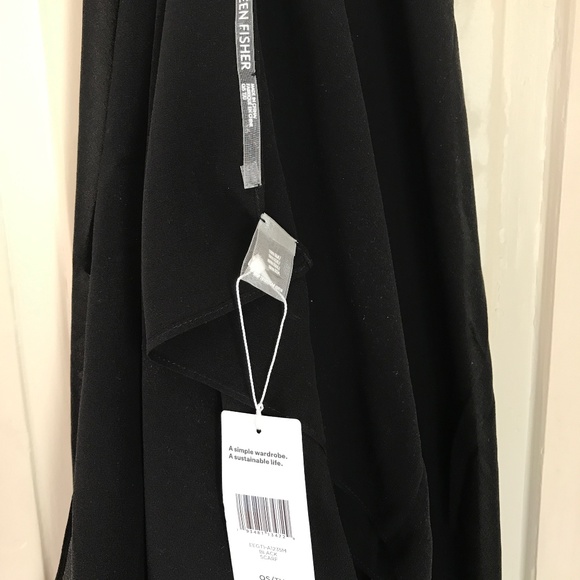 EILEEN FISHER 100% SILK BLACK SCARF/WRAP NWT - Picture 4 of 8